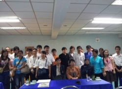 ภาพหมู่คณะที่เข้าร่วมประชุม ภาคกลาง