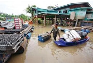 เหตุการณ์น้ำท่วมบ้านเรือนประชาชน