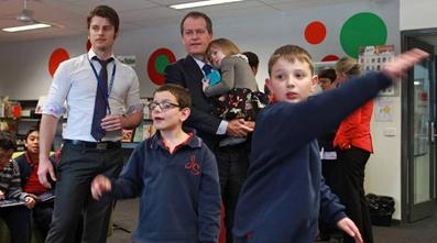 Education Minister Bill Shorten visits the Jackson School in St Albans with his daughter Clementine. Photo: Ken Irwin