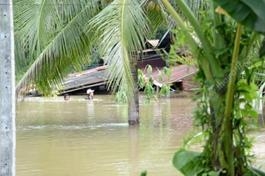 เหตุการณ์น้ำท่วมบ้านเรือนประชาชน
