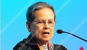 ศ.นพ.ประเวศ วะสี อดีตประธานคณะกรรมการสมัชชาปฏิรูป