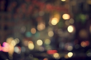 ภาพ แสงไฟดวงเล็กๆหลากหลายสีในความมืด
