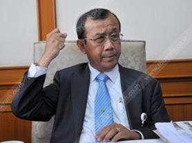 พีรพันธุ์ พาลุสุข