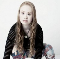เมเดลีน สจ็วต Madeline Stuart  สาวน้อยดาวน์ซินโดรมวัย 18 ปี