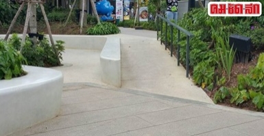 ทางลาดสำหรับรถเข็นคนพิการภายใน ปั้มน้ำมัน ปตท.