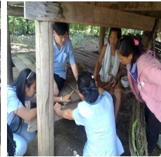 เจ้าหน้าที่จากโครงการ “คนลำสนธิไม่ทอดทิ้งกัน” ลงพื้นที่ดูแลชาวบ้าน ผู้ป่วย ผู้ชรา และคนพิการ