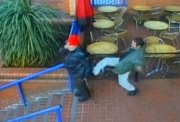 คนร้ายชิงทรัพย์คนพิการ