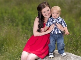 หนูน้อยโอลลี่ เทรซี่ และคุณแม่