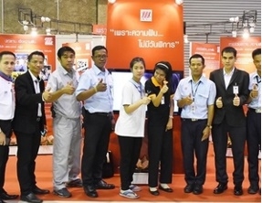 เดอะมอลล์โคราชจึงได้ร่วมกับกรมการจัดหางานจัดนิทรรศการ "เพราะความฝันไม่มีวันพิการ" ขึ้นภายใต้งาน "CSR ต้นแบบ คนพิการมีงานทำ มีอาชีพ"