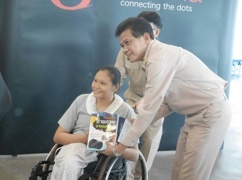ก.แรงงาน สร้างอาชีพคนพิการฝึกเทคโนโลยีถ่ายภาพ ตกแต่งภาพ
