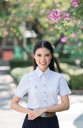 "วัน ปาณิสรา อารยะถาวร" สาวพิการคนแรกของจุฬาฯ ที่เป็นผู้อัญเชิญพระเกี้ยว