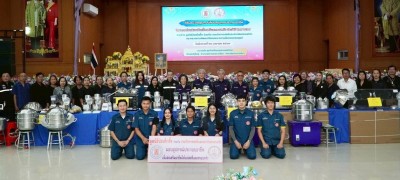 มูลนิธิป่อเต็กตึ๊งมอบอุปกรณ์ประกอบอาชีพแก่ผู้ยากไร้ รถเข็นวีลแชร์แก่ผู้พิการ-จักรยานพื้นที่ชนบทโคราช