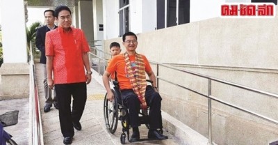 นายกฤษนะ ละไล ท่องเที่ยวเมืองแห่งพระธาตุ “นครพนม”