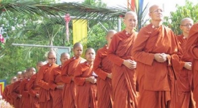 ภิกษุณี