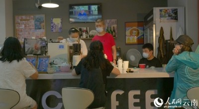 ร้านกาแฟแห่งความหวังในคุนหมิง พื้นที่สร้างโอกาสให้แก่ผู้พิการ
