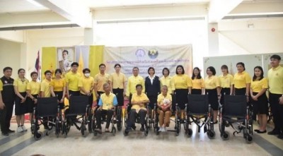 จ.ลำปาง มอบกายอุปกรณ์ สำหรับช่วยเหลือคนพิการ (รถเข็นวีลแชร์)