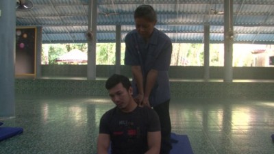 ศูนย์ส่งเสริมและพัฒนาคุณภาพชีวิตคนพิการ นำนักเรียนสายอาชีพแพทย์แผนไทย ออกบริการประชาชน
