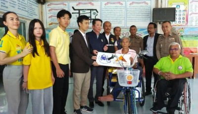 เยาวชนสุราษฎร์ฯ ผุดไอเดีย “Rolling Futures” มอบรถโยกถวายพระราชกุศลฯ ช่วยผู้พิการ