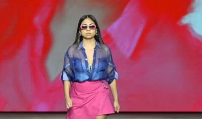 จุติมาฆ์ ชินศรี จากผู้พิการสู่นางแบบ Australian Fashion week