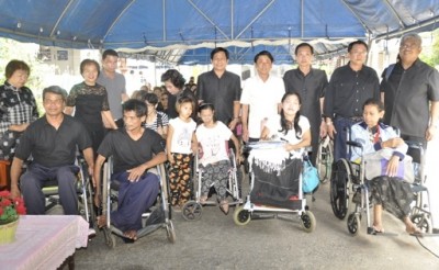 ตรังเปิดชมรมคนพิการเดินตามรอยพ่อของแผ่นดิน