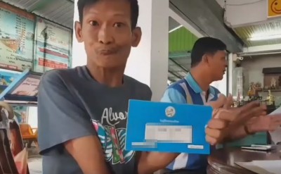 หนุ่มพิการอดข้าวผ่อนรถ ได้สิทธิ์ครอบครองแล้ว ทนายอาสาช่วยติดต่อเจ้าของรถ โอนกรรมสิทธิ์ให้เรียบร้อย