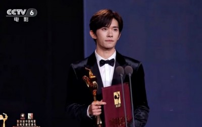 ข่าวดี! อี้หยางเชียนชี คว้านำชายยอดเยี่ยม จากบทหนุ่มสมองพิการ