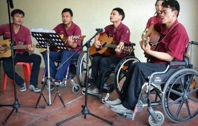 มหกรรมดนตรีคนพิการ “มหาไถ่…ช่วยคนพิการไทยพ้นภัยโควิด”