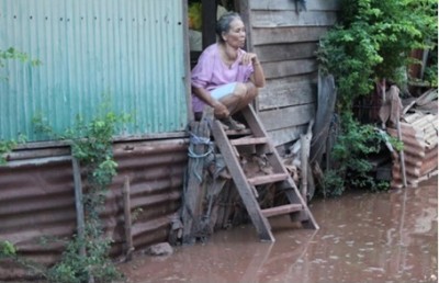 สภาพน้ำท่วมขังหมู่บ้านในจังหวัดชัยภูมิ
