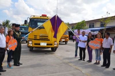แก้ภัยแล้ง ปล่อยหน่วยบริการน้ำด่วน (water express service) ที่ นครศรีธรรมราช