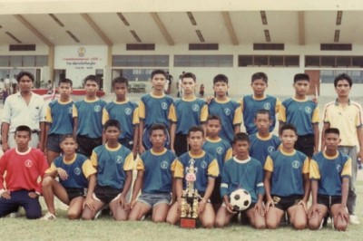 เพื่อนติดทีมชาติ ตัวเองตัดขา คิดฆ่าตัวตาย สุดท้ายติดธง