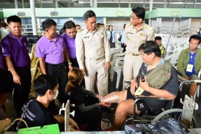 มูลนิธิขาเทียมในสมเด็จพระศรีนครินทราบรมราชชนนี ร่วมกับจังหวัดอุดรธานี บริการออกหน่วยทำขาเทียมพระราชทานเคลื่อนที่ให้บริการแก่ผู้พิการขาขาดในจังหวัดอุดรธานี