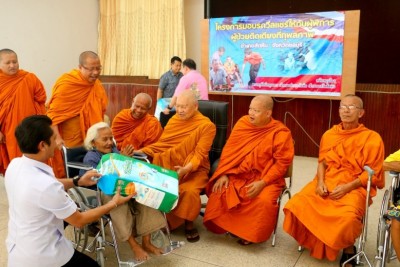 ทั้งนี้ เพื่อเป็นการช่วยเหลือผู้ป่วยที่ด้อยโอกาส ให้พวกเขาได้ใช้รถเข็นแทนขาที่ไม่อาจใช้การได้เป็นปกติ ออกมาสู่สังคมภายนอก อันจะเป็นการสร้างขวัญกำลังใจ และพัฒนาคุณภาพชีวิตของผู้ป่วย ให้พวกเขาได้ออกมาต่อสู้ชีวิต เปรียบเช่นดั่งคนปกติทั่วไป