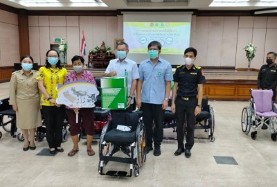ขนส่งตรัง มอบอุปกรณ์ช่วยเหลือผู้พิการ ที่ประสบภัยจากการใช้รถใช้ถนน