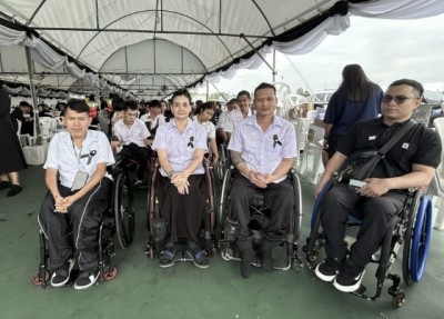 สมาคมคนพิการ ร่วมถวายสักการะพระบรมศพ พระพันปีหลวง เผยความทรงจำทรงพระสิริโฉมงดงาม