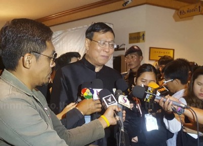 'พรเพชร'โยนกกต. ,กรธ.หาข้อสรุปไพรมารีโหวต