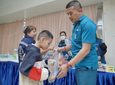 มูลนิธิป่อเต็กตึ๊ง สร้างอาชีพชาวพิษณุโลก มอบอุปกรณ์ประกอบอาชีพ มอบวีลแชร์แก่ผู้พิการ