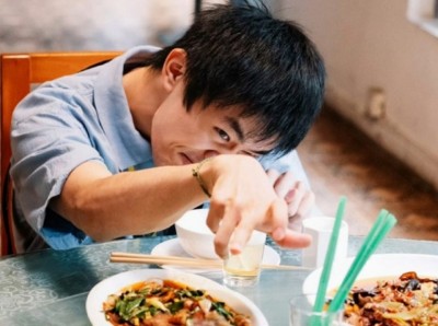 ข่าวดี! อี้หยางเชียนชี คว้านำชายยอดเยี่ยม จากบทหนุ่มสมองพิการ