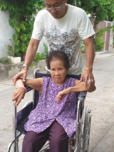 จะดีแค่ไหนที่ผู้พิการและผู้สูงอายุจะได้ออกจากบ้านมาทำในสิ่งที่ฝัน