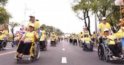 ผู้พิการกว่า500คนร่วมปั่นจักรยาน”BIKE อุ่นไอรัก”