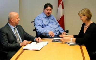‘ใช้คนตรงกับงาน’ ครั้งหนึ่งนายกแคนาดาเลือกผู้พิการเป็น ‘รัฐมนตรี