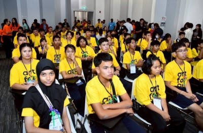 "กมธ.ศาสนาฯ"วุฒิฯ หนุนเยาวชนผู้พิการ-ไม่พิการ โชว์ "พลังแห่งศิลป์" ต่อยอดสู่ซอฟต์พาวเวอร์