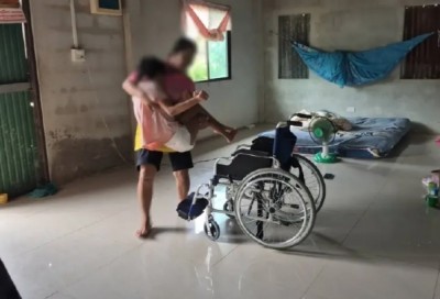 บุรีรัมย์โวยระบบมั่ว! แม่ลูกพิการชวดบัตรคนจน อ้างมีรถ 2 คัน